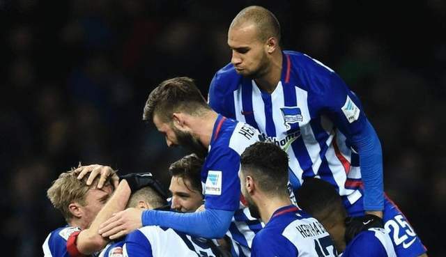  德甲保级大战柏林赫塔惊险续命成功  