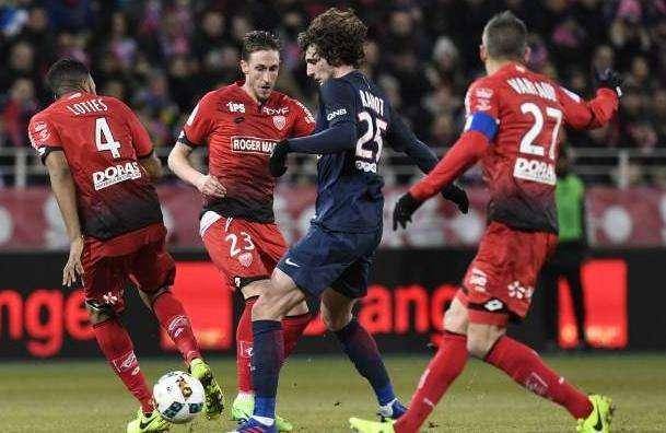  法甲保级大战上演戏剧性反转  