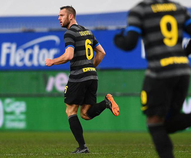 7, 拉齐奥旧将反戈一击绝杀老东家  